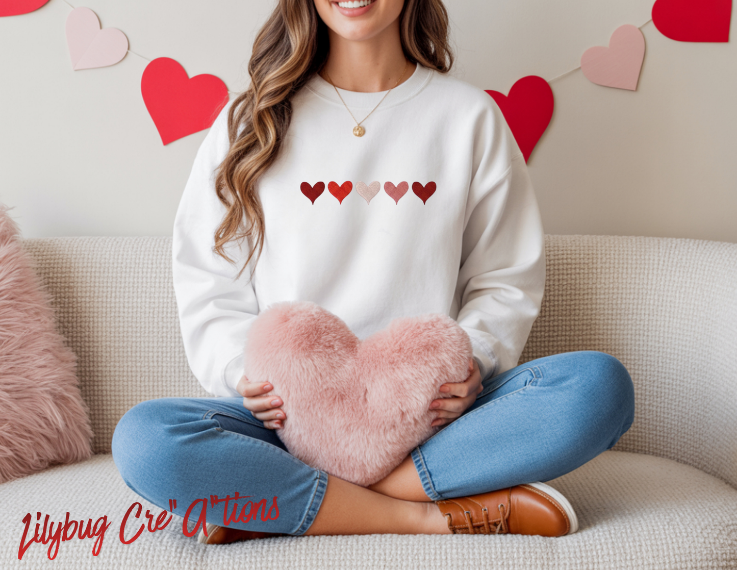 Cute embroidered Heart Crewneck