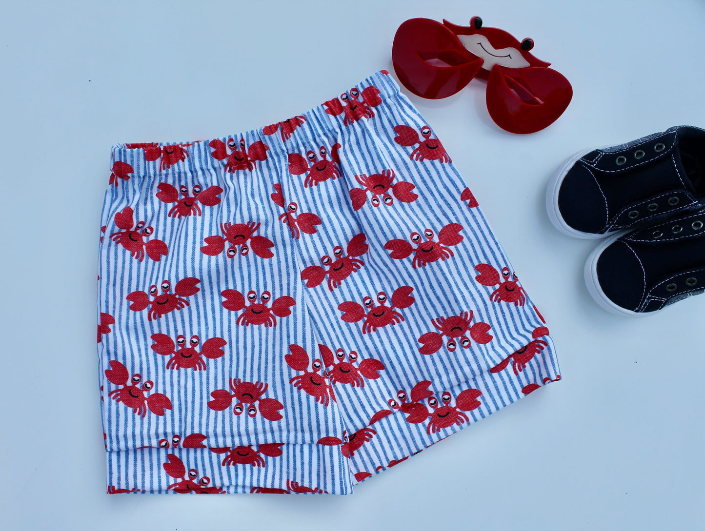 Happy Crabs Shorts RTS