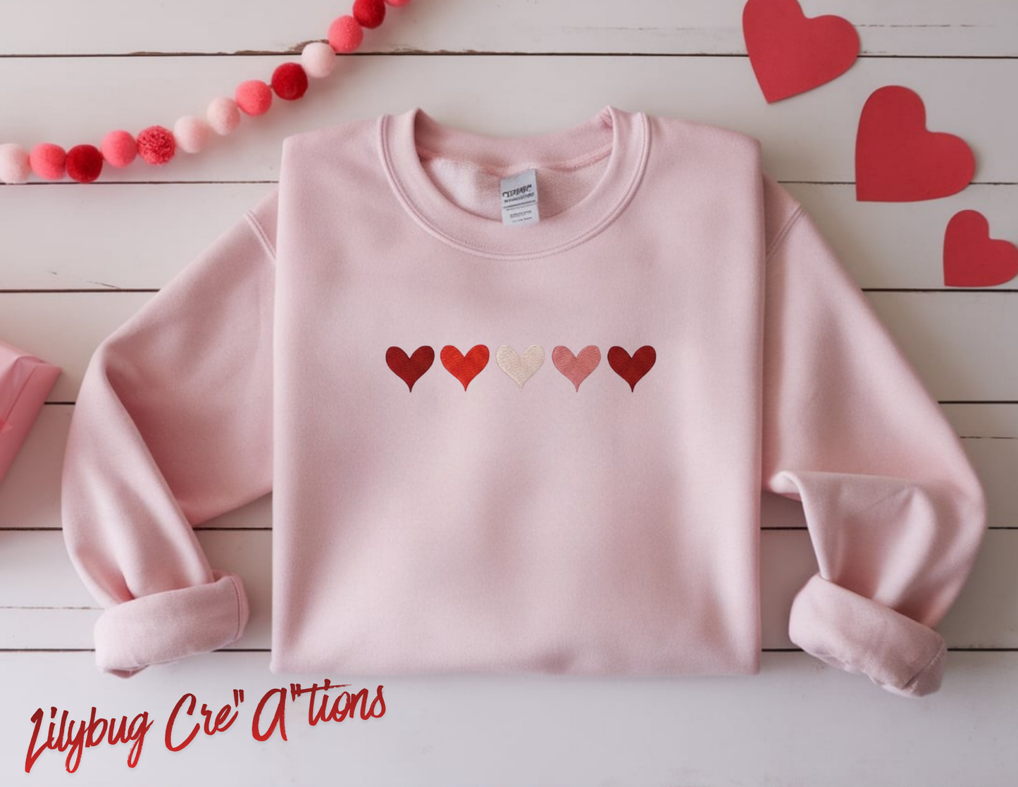 Cute embroidered Heart Crewneck